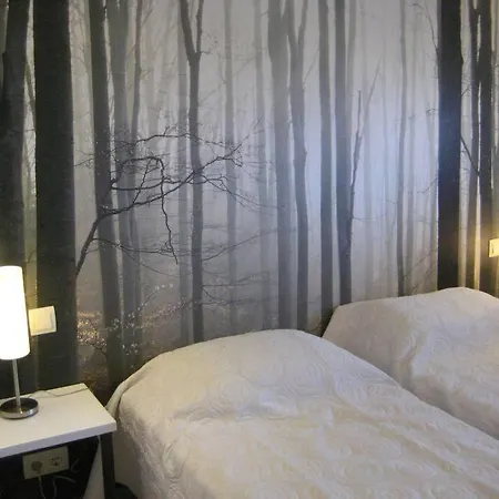 Norwegian Woods - Abedules * El Campello